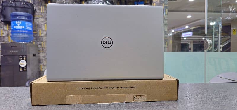 Dell inspiron 15 3530 Core i5 13th 16gb 256 complete box 5