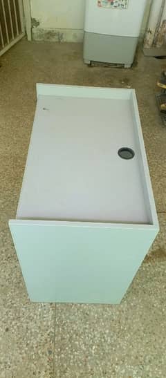 office Tabal or Computer Tabal for Sell