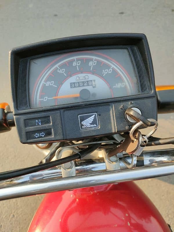 I am selling my Bike Honda 70 2022 5