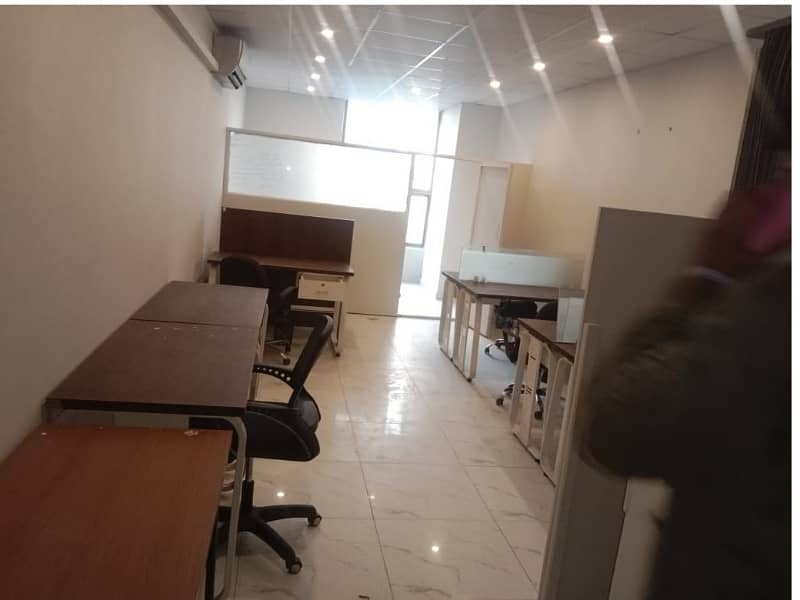 Investment Corridor and Builders offer Area 470 Square feet corporate office Available for rent in Gulberg 3 Lahore 4