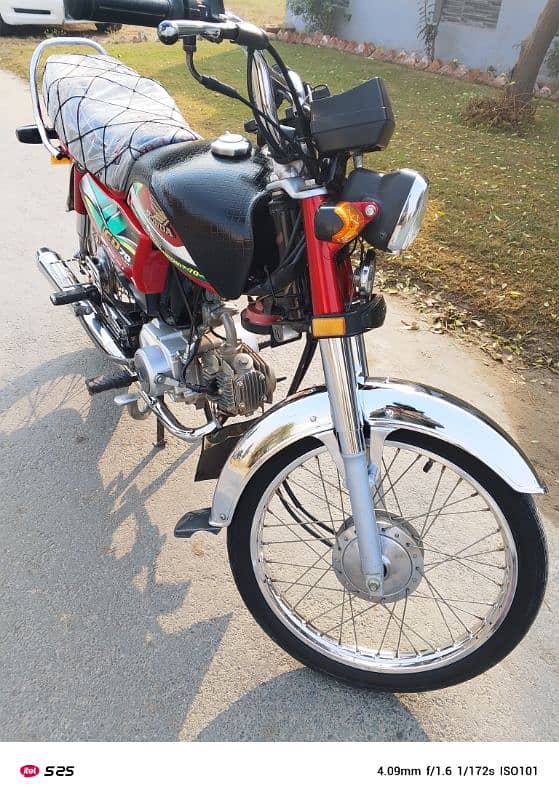 Honda CD 70 4