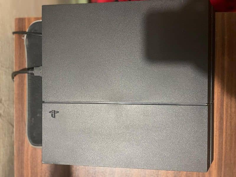 PS4 for sale! with controller. All ok,good condition. 2