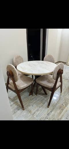 dining table 4 seater