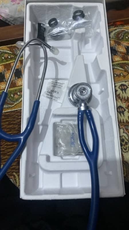 MDF STETHOSCOPE 8