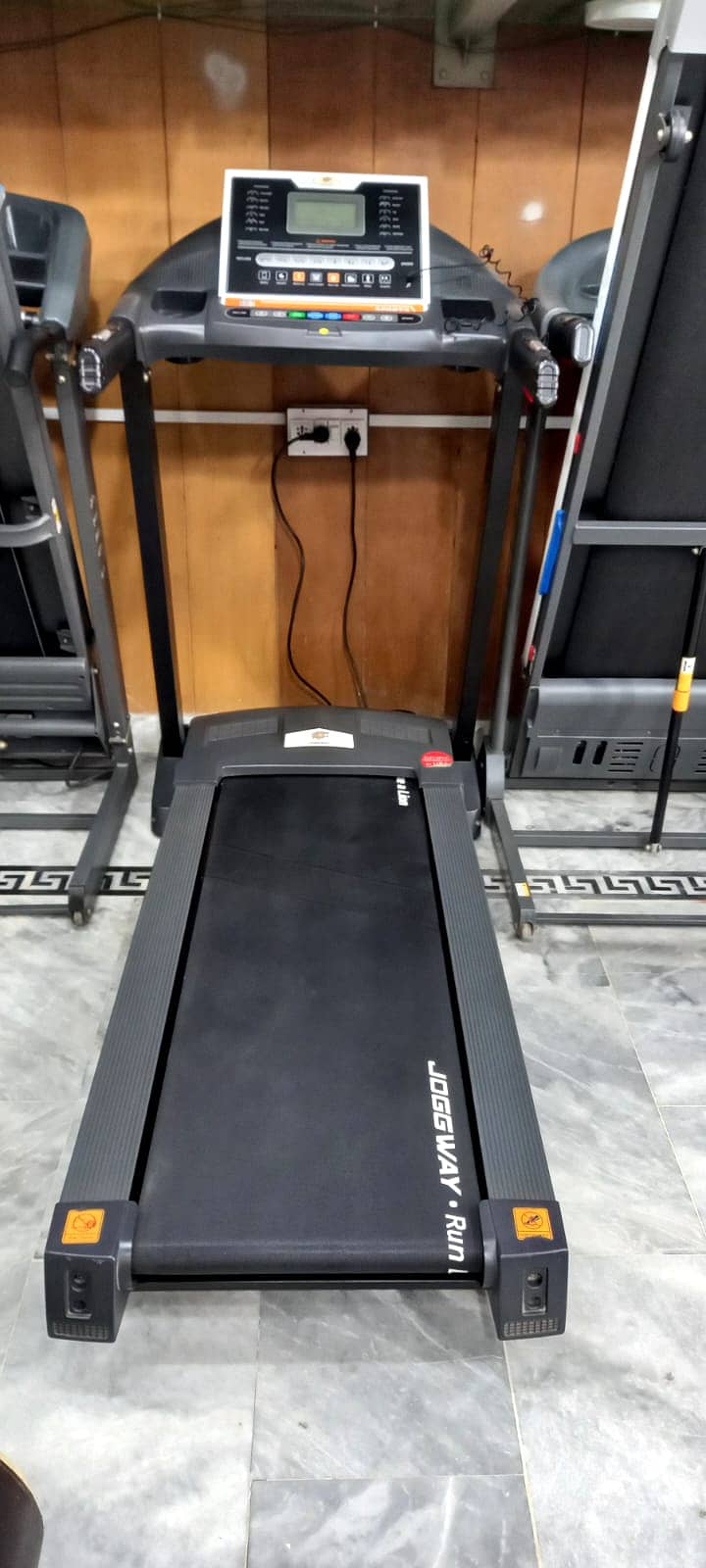 Used Treadmill Exellent Condition Avavilable 10/10 16