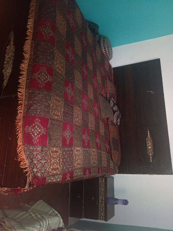 used ma bed hai contact number ,03260909359 0