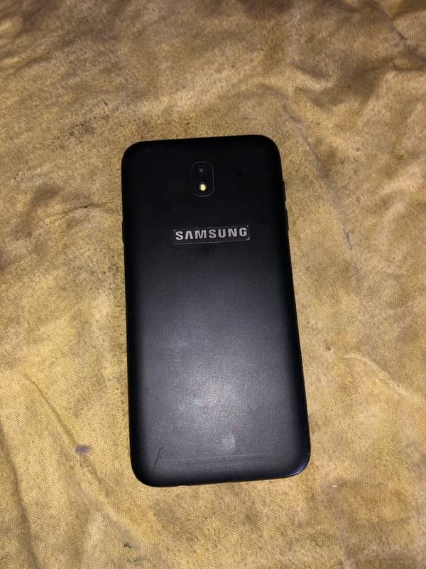 Samsung j7 100 beautiful camera out class mobile 4