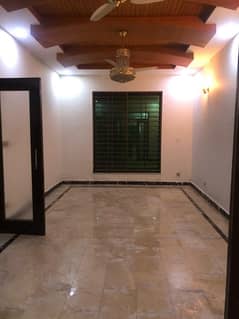 1 Kanal Lower Portion House for Rent in Awaisa Housing Society College Road