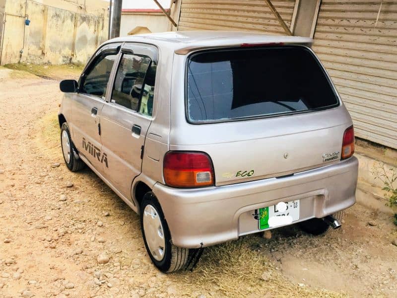 Daihatsu Cuore 2003 1