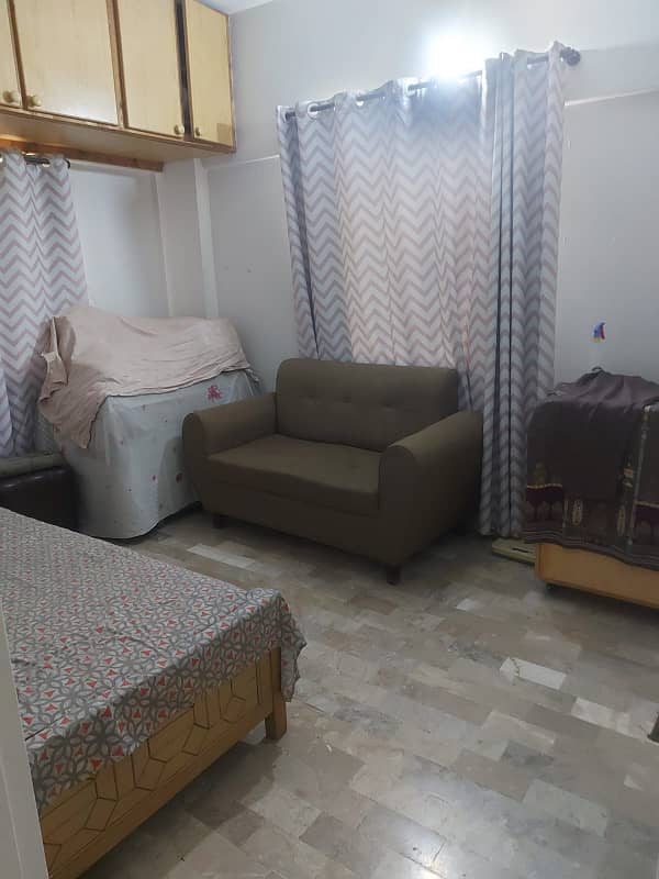 Flat for sale near Kamran chorangi 2