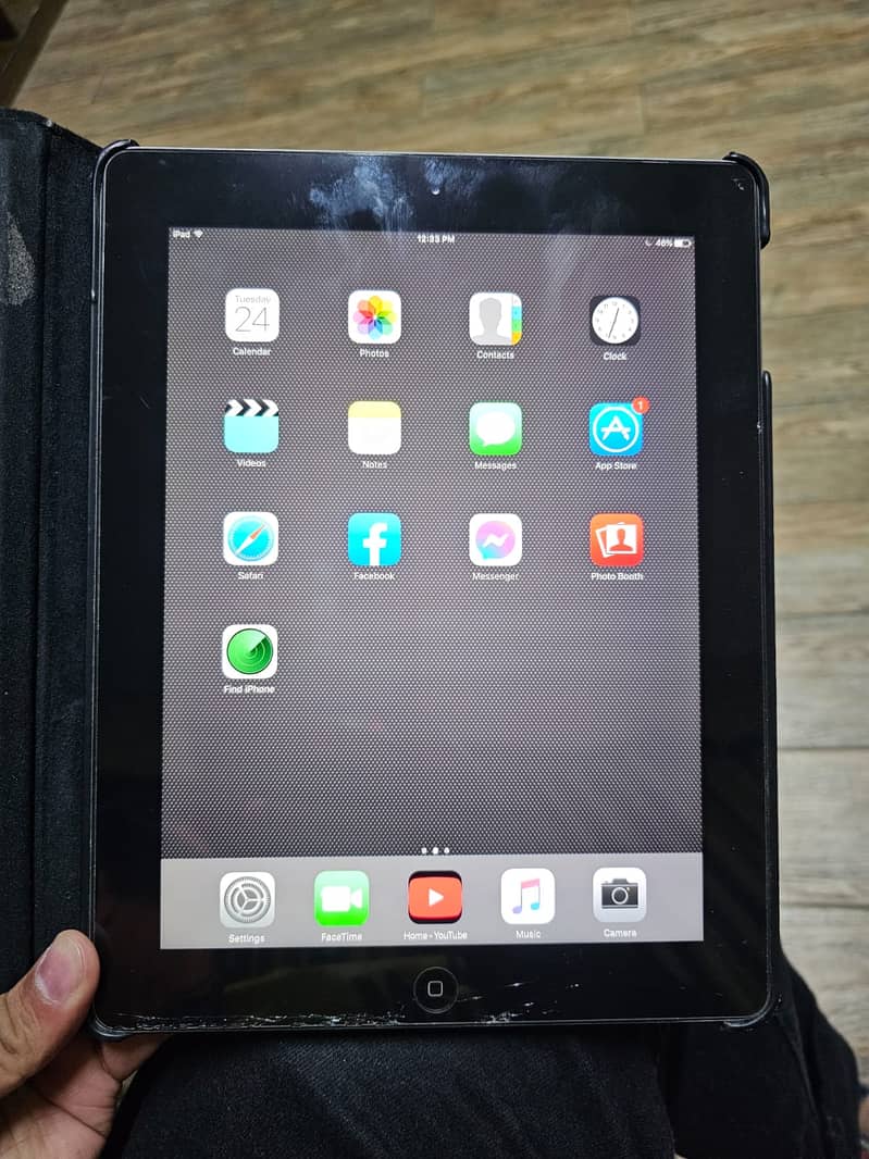 Apple iPAD 4th Generation 32GB Wi-Fi 0