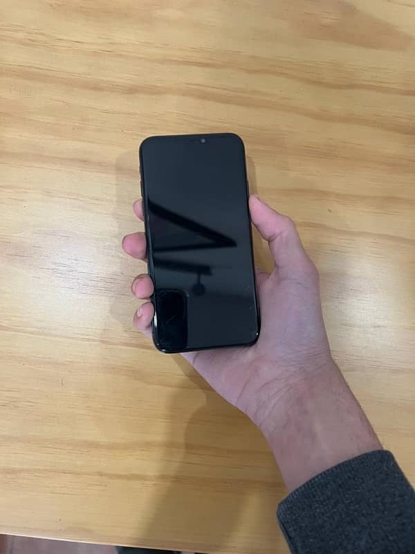 IPhone X (pta approved) (box) 3