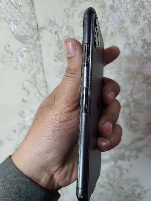 Iphone 11Pro Max PTA Approved 64GB 2