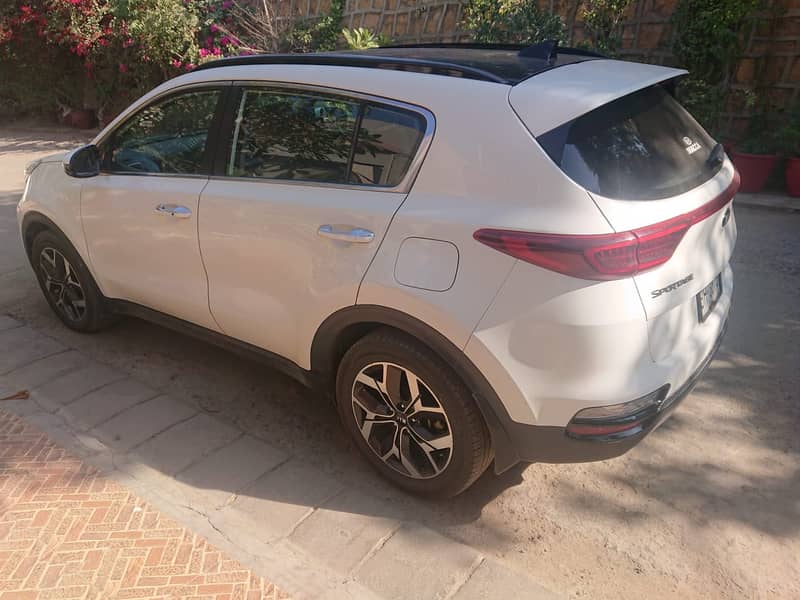 KIA Sportage FWD Model 2019 3