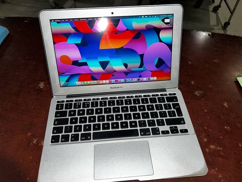 Apple Mac Book Air 1