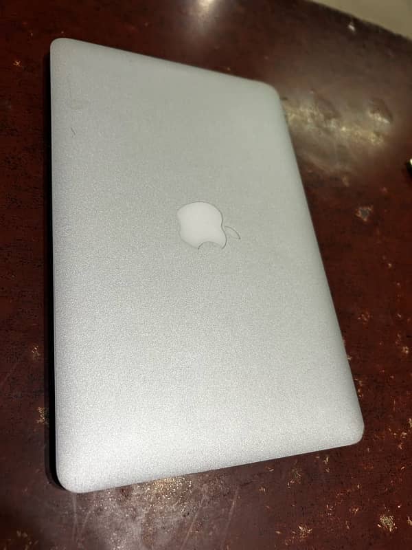 Apple Mac Book Air 6