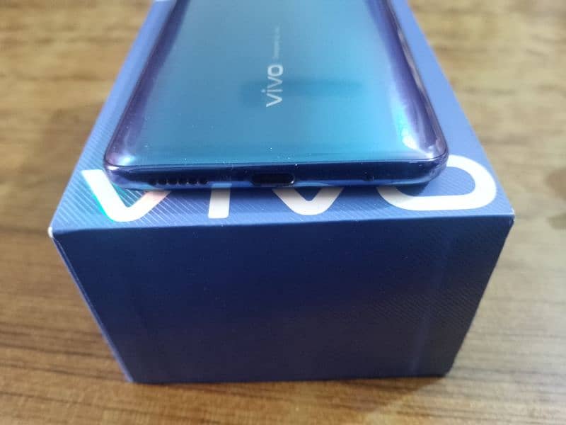 Vivo Y51 like New 3