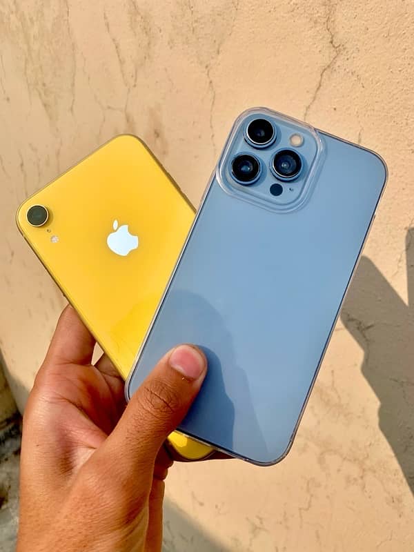 iphone xr (64) gb with iphone 13 pro converted body 0