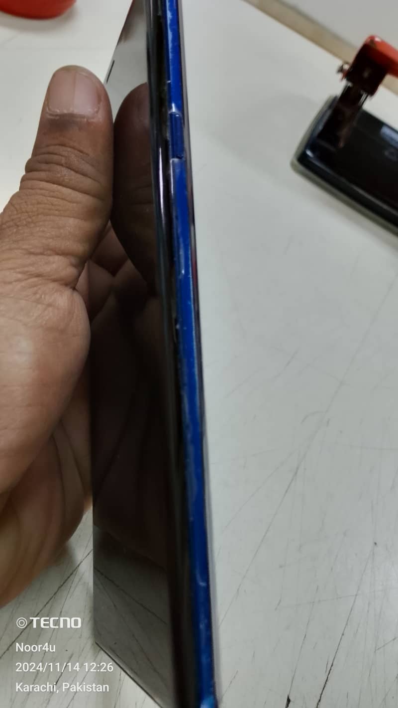 Samsung Note 9 Dual Sim mint Condition with Box PTA Official Approved 2