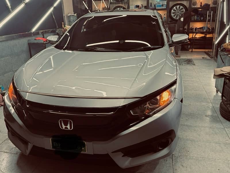 Honda Civic Turbo 1.5 2017 1