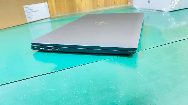 Dell Latitude 3520 5