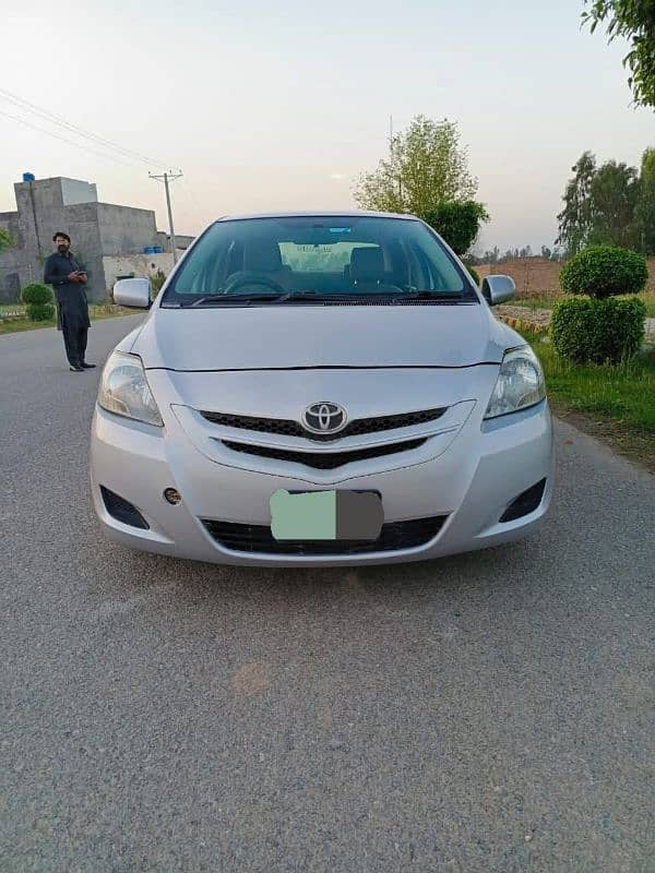 Toyota Belta 2007/2012 5