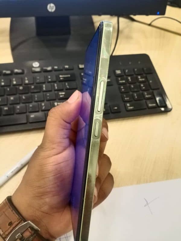 vivo y100 with 6 months warrenty with no fault for sale 4