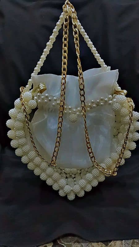 Pearl Purse 1