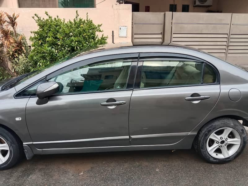 Honda Civic EXi 2007 1