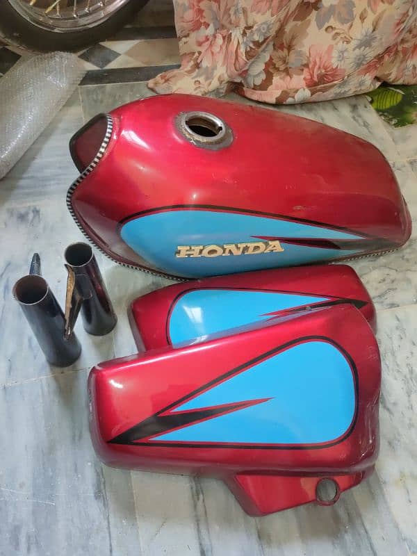 Honda Bike Ki (Silencer+Tanki Tappy sets+ Front Mudguard+ Handle+Etc) 5