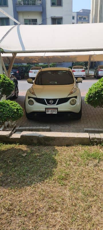 Nissan Juke 2012 1