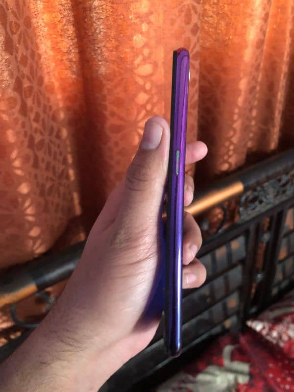 Oppo f9 4/64gb with box 7