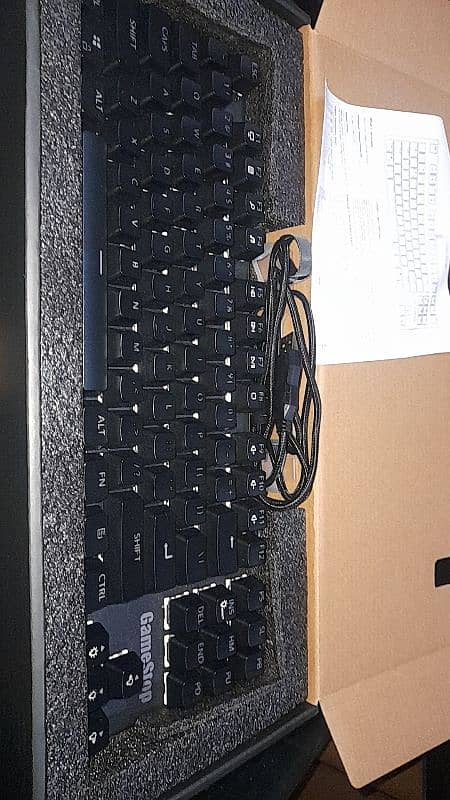 GAMESTOP GS200 SNIPER WIRED MECHANICAL KEYBOARD 2