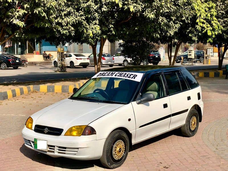 Suzuki Cultus VXR 2010 under Doctor use 10