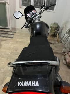 Yamaha YBR 125G 2022