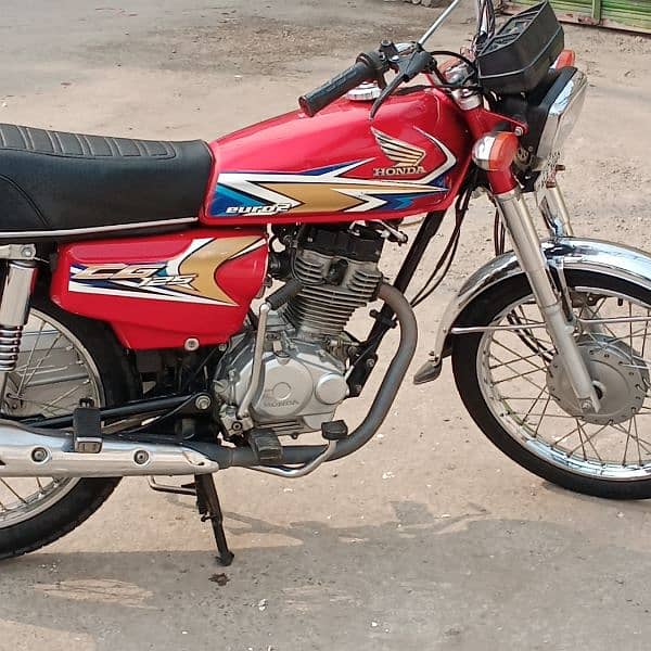 Honda 125 2020 model totally janiyan bayomatric available 7