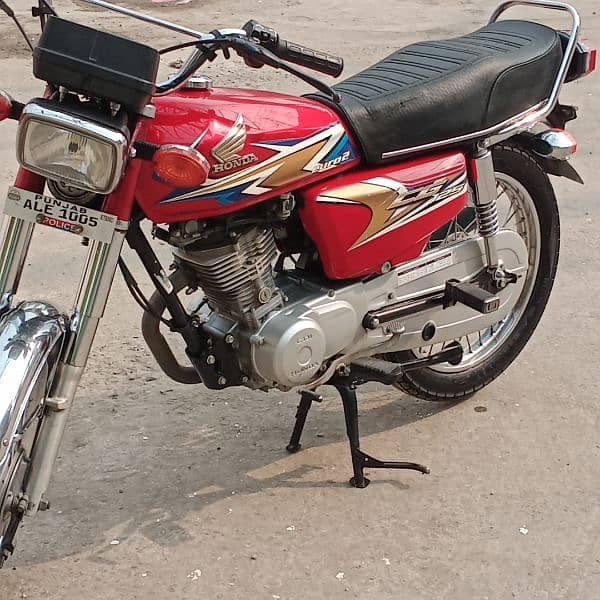 Honda 125 2020 model totally janiyan bayomatric available 8