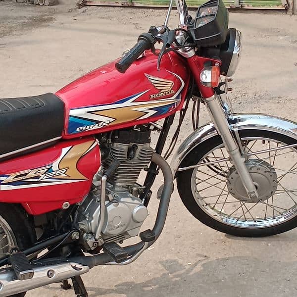 Honda 125 2020 model totally janiyan bayomatric available 10