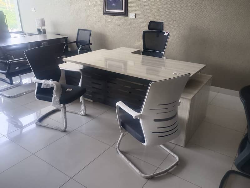 Office Furnitures CEO , Executive Tables and Chairs 12