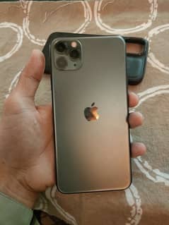 iPhone 11 Pro Max Condition Great