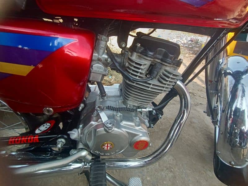 honda 125 10/10 condition bio matric smart card available 2