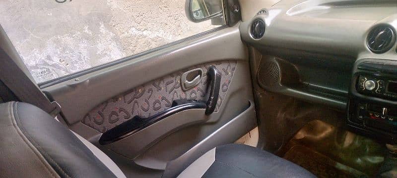 Hyundai Santro EXECUTIVE 2004 model Genuan Power window power staring 16