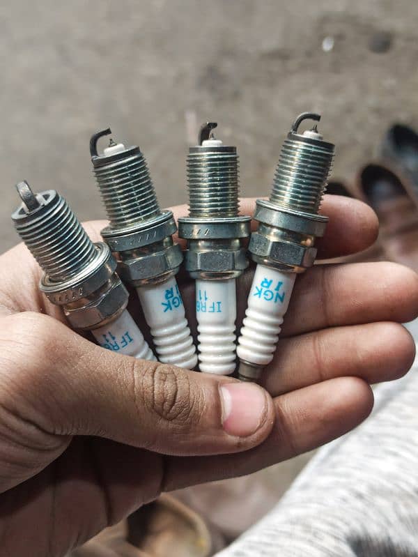 IFR6J-11 Iridium spark plugs 0