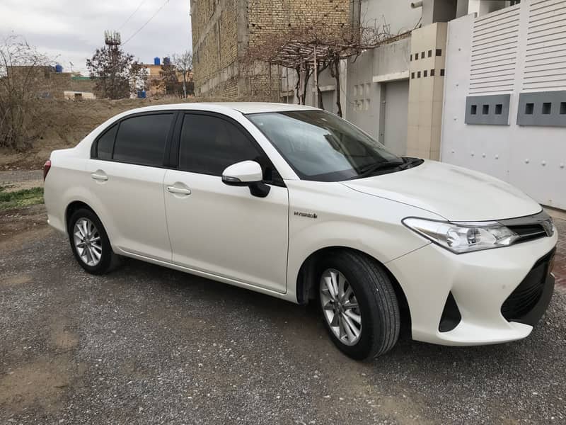 Toyota Corolla Axio 2017 Hybrid 1.5 1