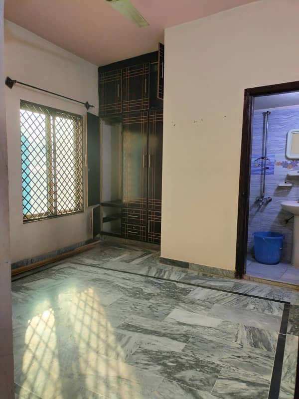 4 Bedroom Portion First Floor Available For Rent In Golra Shareef Khan Muhallah Near E-11/2 0