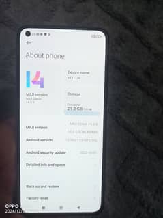 I am selling MI 11 lite back camera not work. . 03289203346