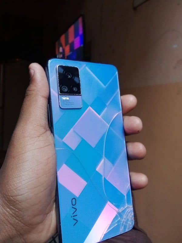 vivo v21e 1