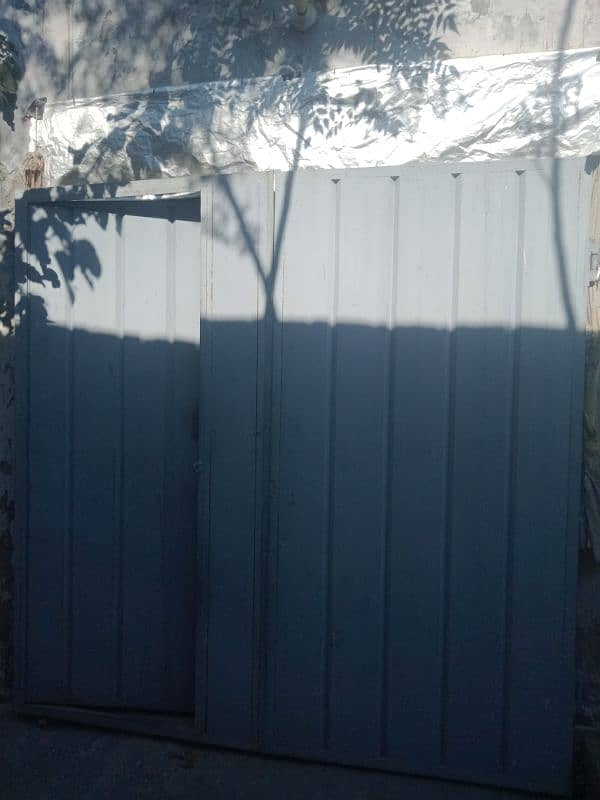 Iron Gate for sale size 7×7 dono side same hain 5