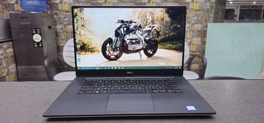 Dell XPS 15 9560 Core i5 7th Gen HQ GTX 1050 4gb