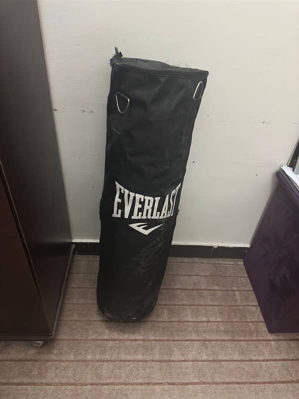 boxing bag 0